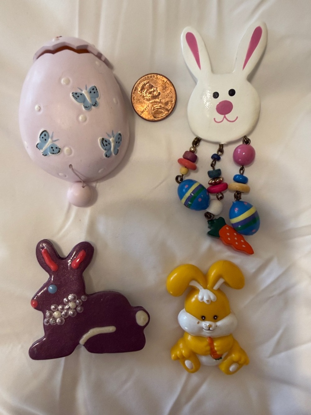 Easter Bunny Brooch Set - White, Pink, Purple, Yellow, Blue